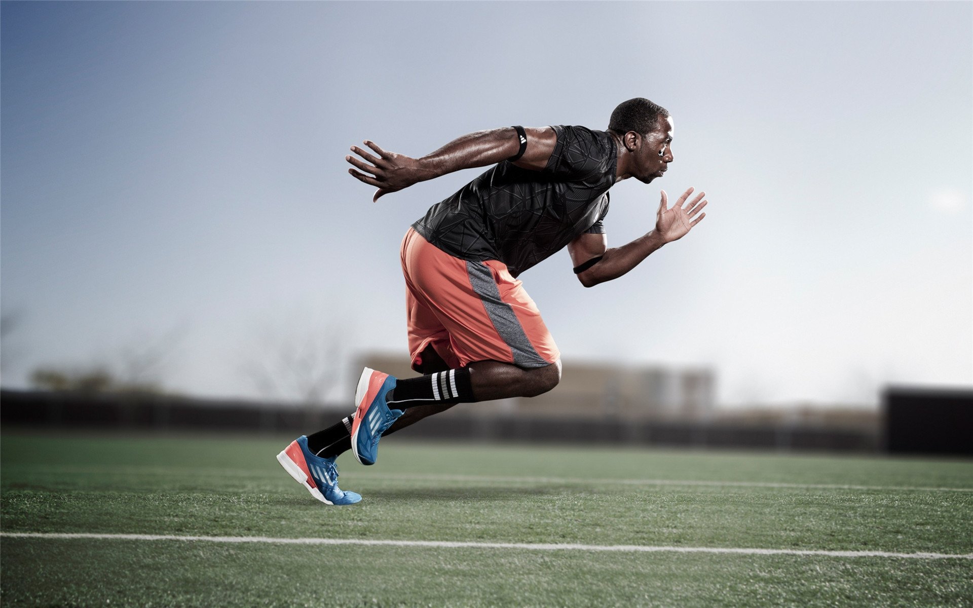 曼联2-1利物浦，C.朗格拉姆梅开二度，曼联2-4利物浦